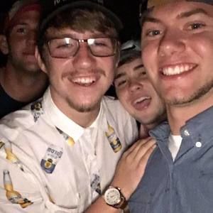 Meet your Posher, Tyler